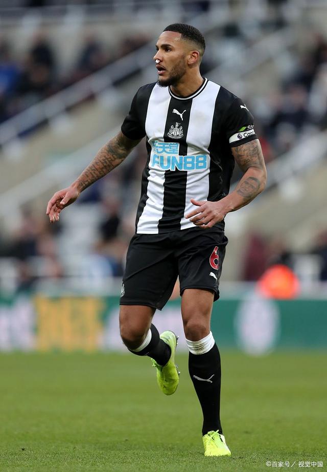 开云体育app-纽卡斯尔迎法甲关键赛，窗口期防线松动，赛场秩序良好，团队化学反应显著的简单介绍