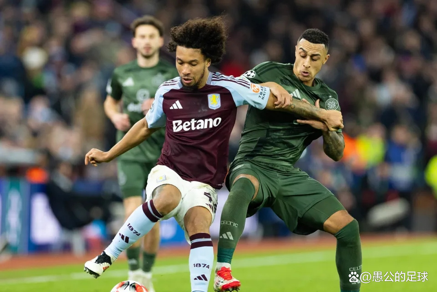 开云电子-里程碑夜埃因霍温队长鼓劲；欧联转会期刷纪录；管理层满意；阵容厚度经受考验(第三赛季瓦尔申)